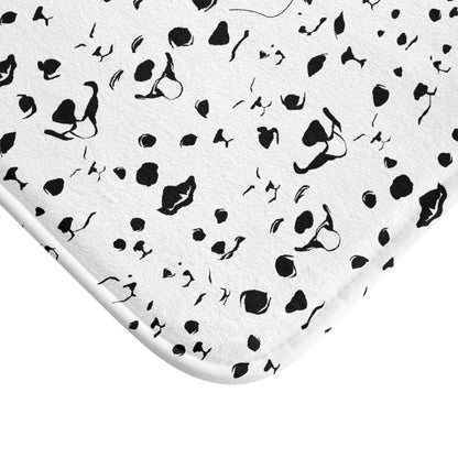 Funny Dog Lover Bath Mat | Pet Faces Bathroom Decor Mat | closeup